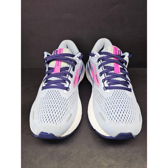 Brooks Women 8.5 Comfy footwear - Picture 7 of 10